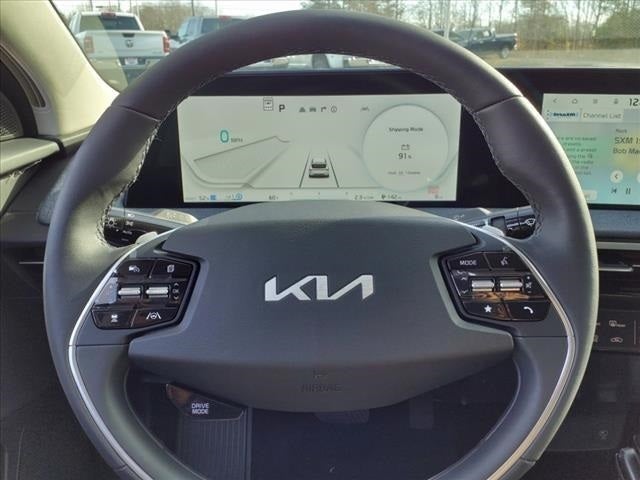 2024 Kia EV6 Light